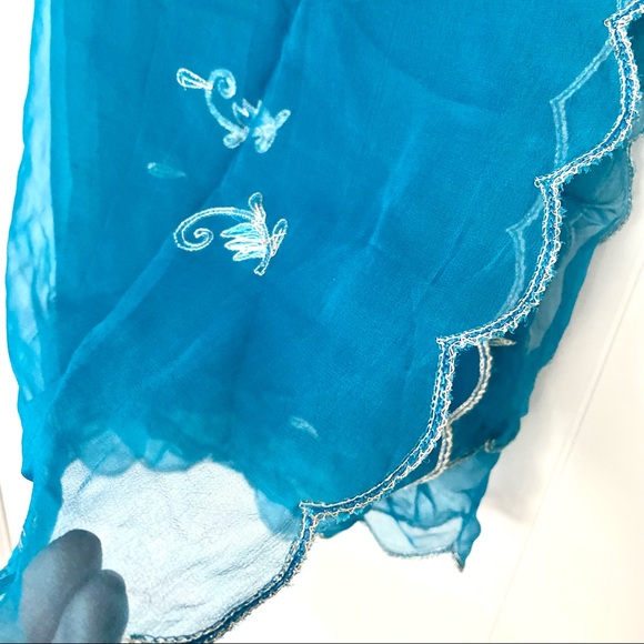 Embroidered Vintage Indian Scarf - Picture 2 of 6